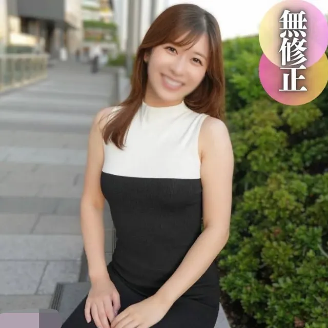 首次拍摄] [露脸] 美女大姐情侣组 来自当地的播音员，她拥有超凡的气质，自然的F型美胸，成熟的性感，敏感的身体滴着爱液、